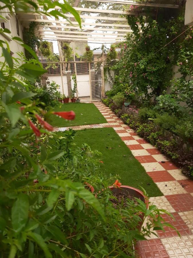 Paarijaat Homestay & Guesthouse Ayodhya Exterior photo